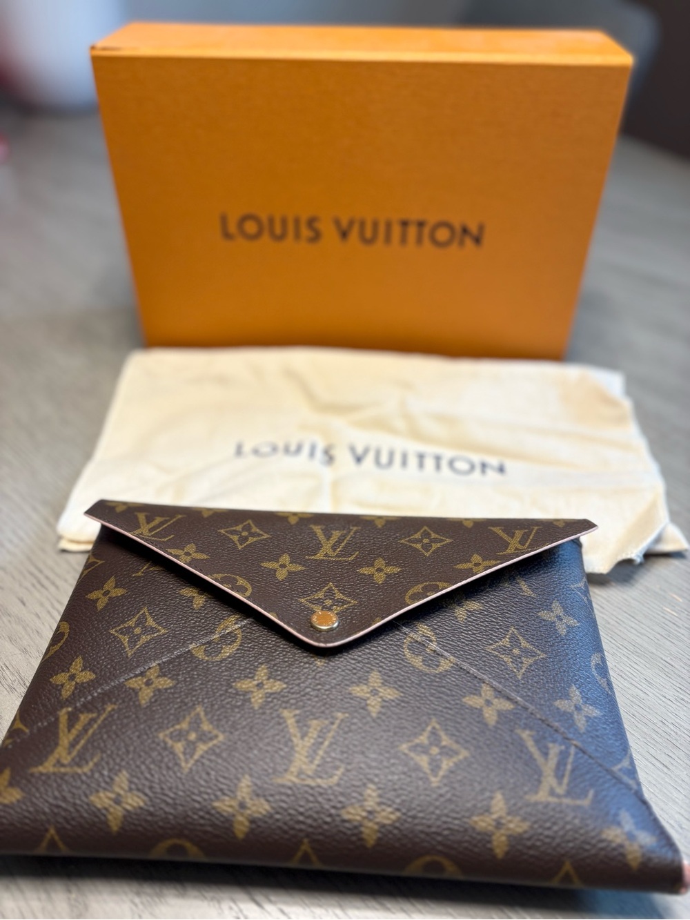 Louis Vuitton Monogram Envelope Pouch - Brown/Gold